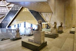 Il Cairo: Biglietto per il Grande Museo Egizio con guida e trasferimento opzionali. Guida e trasferimento