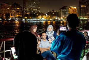 Kairo: Middagscruise på Nilen ved solnedgang, show og valgfri transport