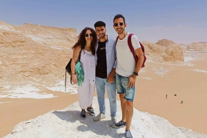 Cairo: White Desert and Bahariya Oasis Private Day Tour