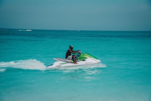 From Cairo: Red Sea Full-Day Trip with Optional Jet Ski Ride