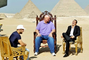 Fra El Sokhna Havn: Besøg ved pyramiderne i Giza og frokostkrydstogt på Nilen