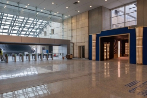 Fra El-Sokhna havn: Nationalmuseet, citadellet og basaren