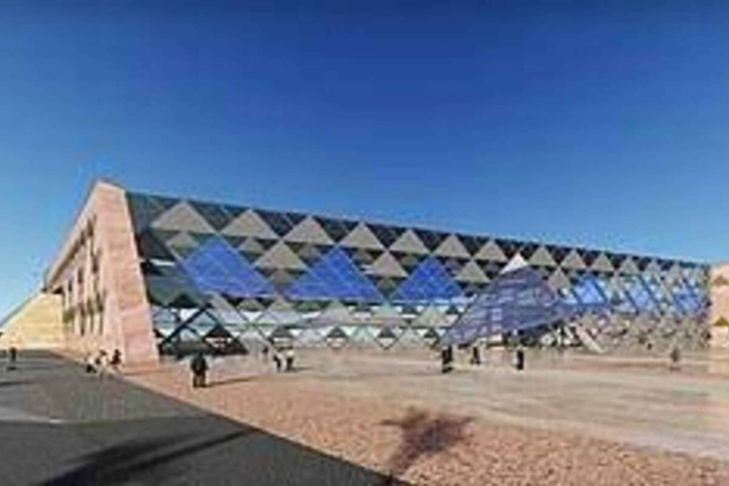 Il Cairo: Tour delle Piramidi e della Sfinge con il Grande Museo Egizio