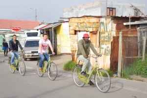 Cape Town: Cultural Cycling Tour