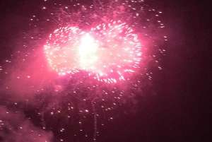 Cidade do Cabo: Cruzeiro com fogo de artifício na véspera de Ano Novo