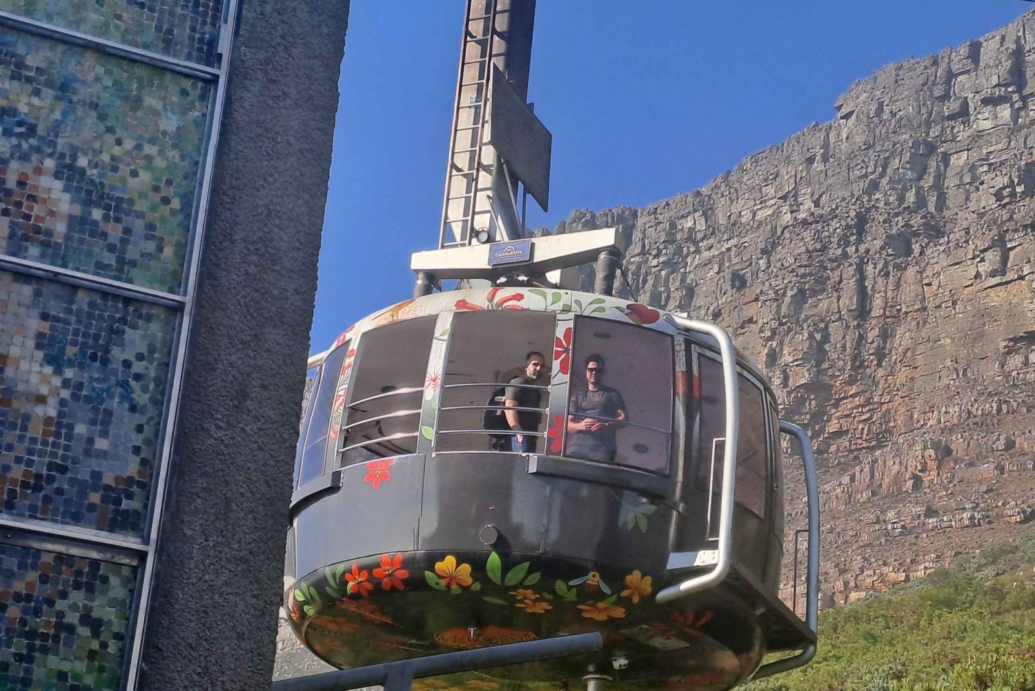 Gedeelde en Geplande Rondleiding met de Kabelbaan op de Tafelberg