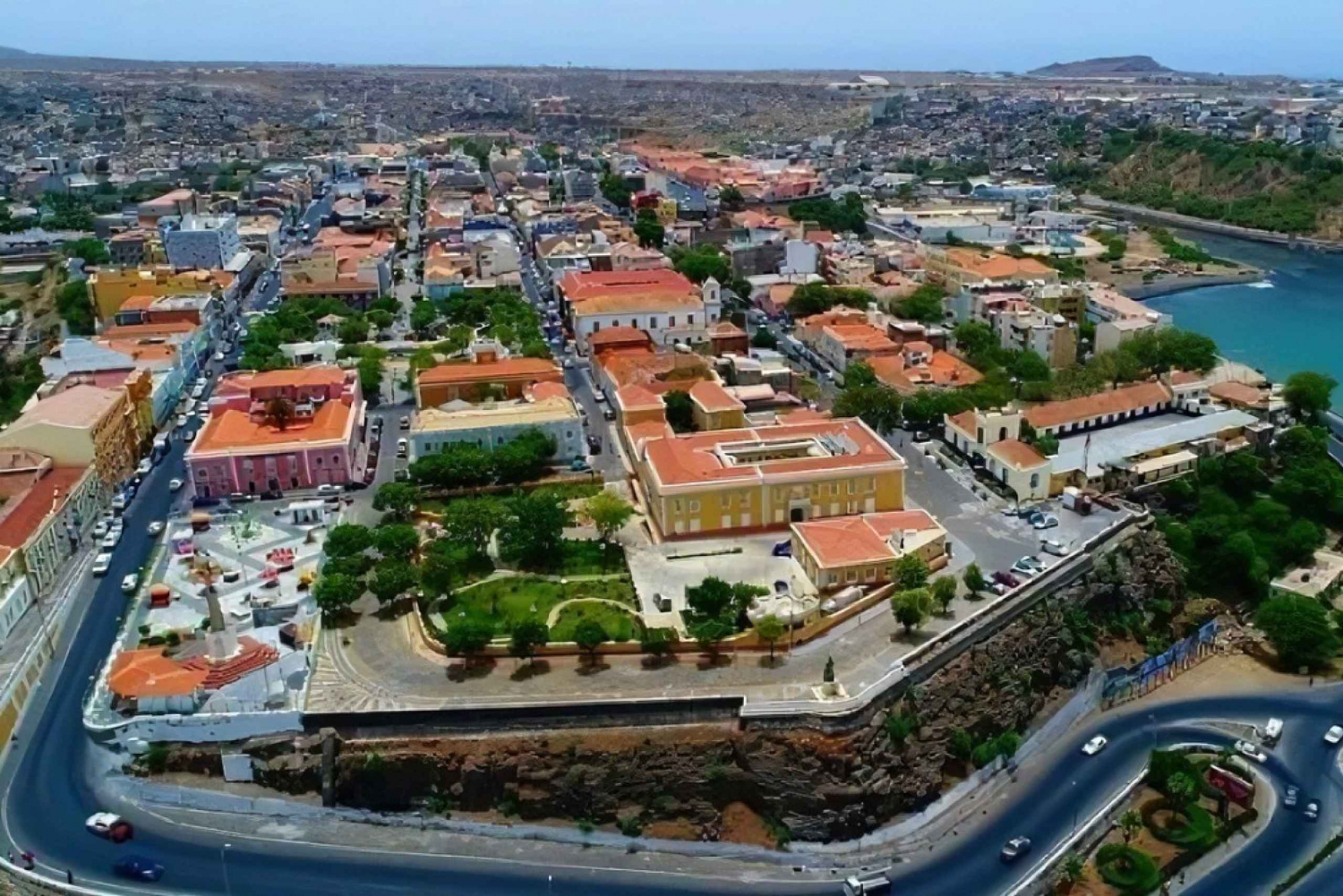 4h Guided city tour Praia & Cidade Velha