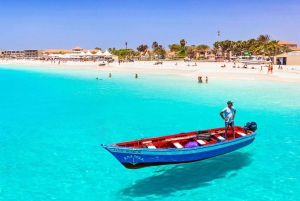 Sal: Private Airport Transfer to Santa Maria or Espargos