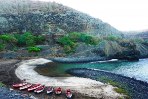 Santiago: Trek from Serra Malagueta to Rabelados Community