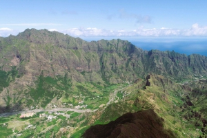 Santo Antão: Full Day Island Tour & Visit to Cova de Paúl