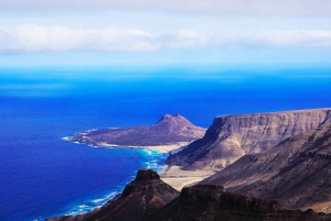 São Vicente Island: Full-Day Tour