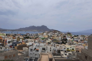 São Vicente: Mercados, praias e parque natural
