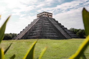 Cancún: tilgang til Chichén Itzá, Ek Balam, en cenote og lunsj