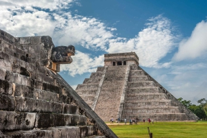 Cancun: Chichen Itza wczesny dostęp i katamaran Isla Mujeres