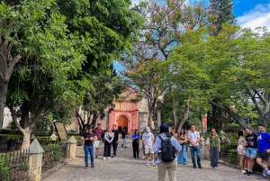 メキシコシティ発：タスク、クエルナバカ、先コロンブス時代の鉱山ツアー