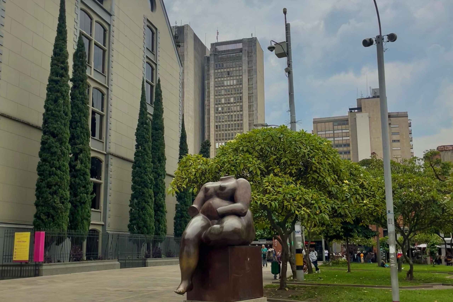 Medellín: Comuna I0: Byens historiske sentrum