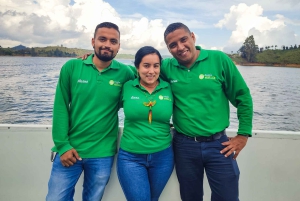 Medellin: Guatape Tour with Boat, Breakfast, Lunch & Llamas