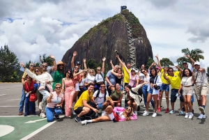Medellin: Guatape Tour with Boat, Breakfast, Lunch & Llamas