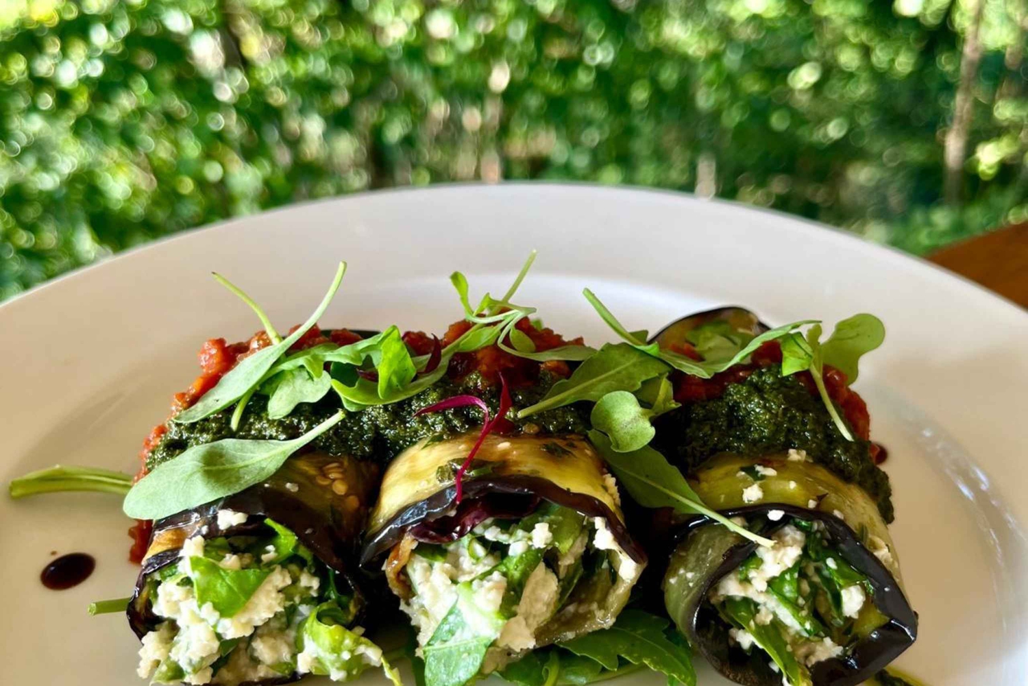 モンテズマのガイド付きフードウォーキングツアーをご案内します