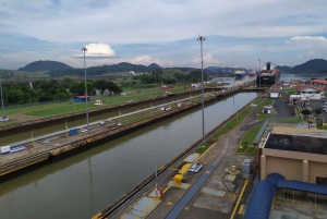 Panama City: Delad halvdagsutflykt i staden och kanalen