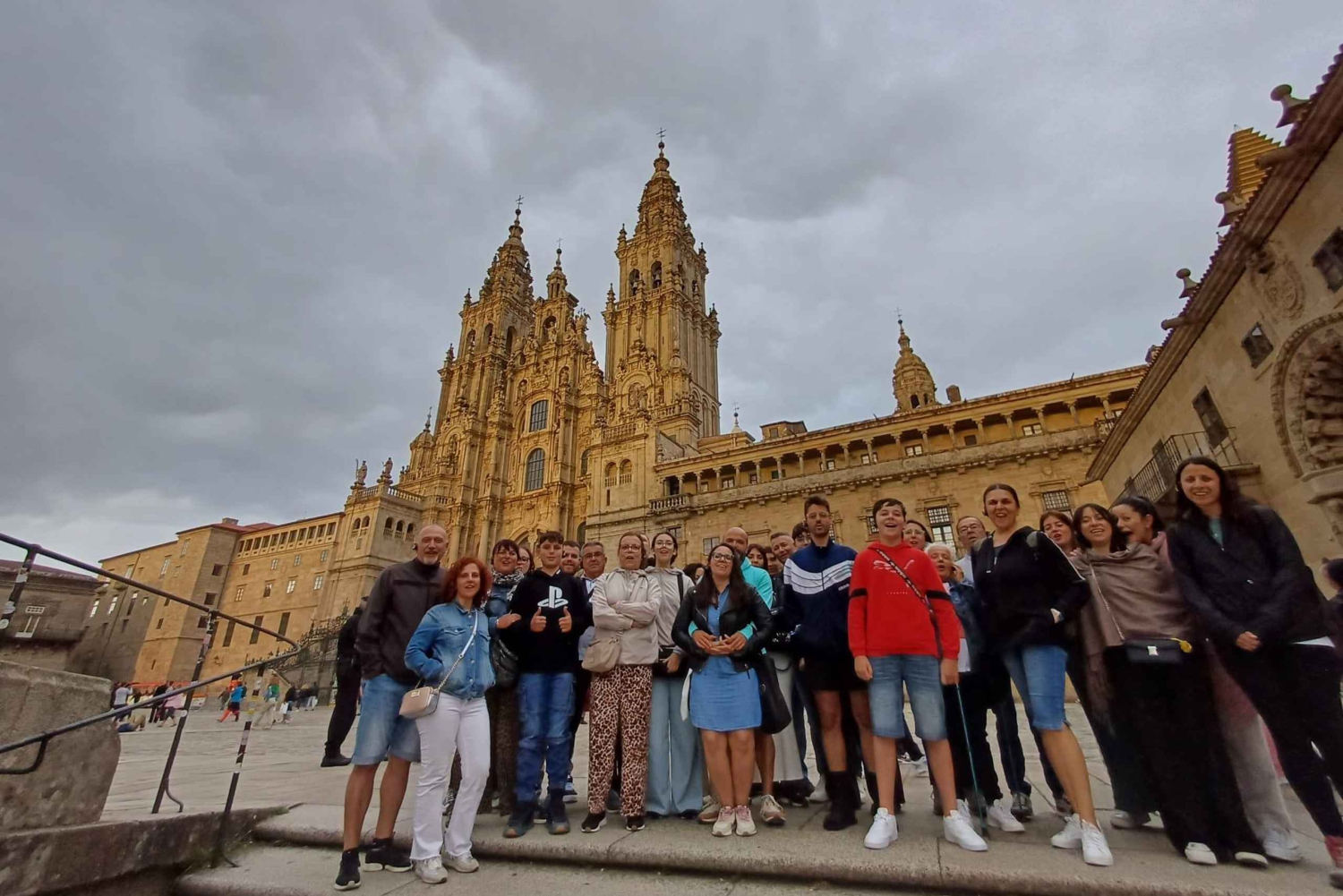 Saint-Jacques-de-Compostelle : visite des légendes et dîner galicien