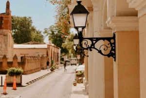 Santo Domingo: Koloniale stadstour + Stranddag in Boca Chica met lunch