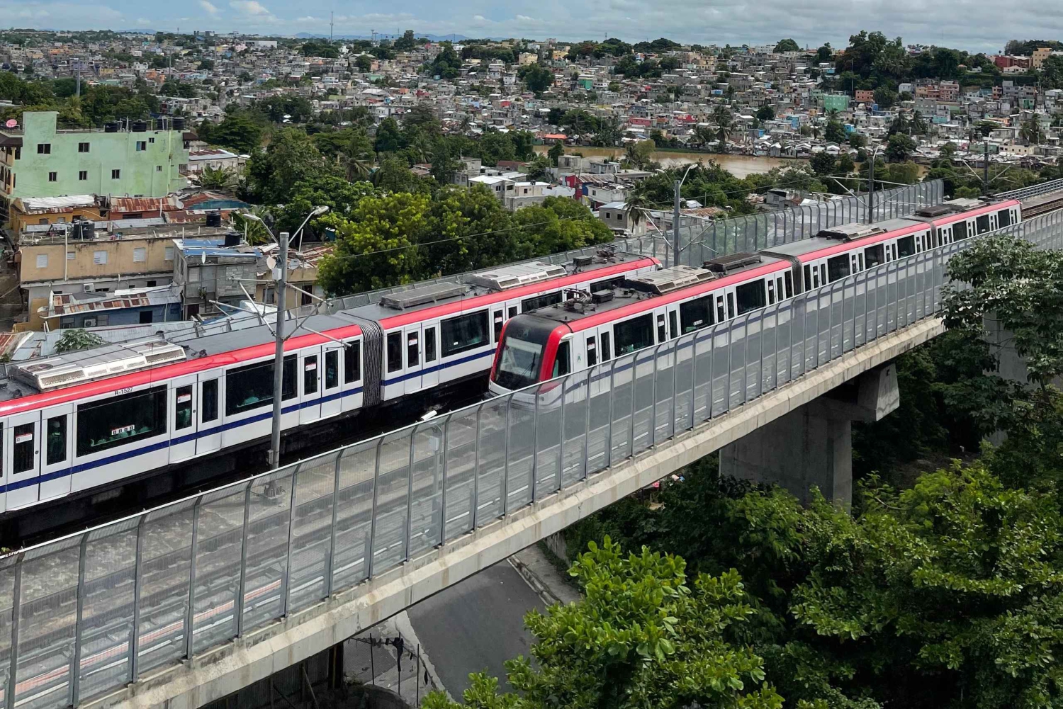 Saint-Domingue : La visite des quartiers dominicains authentiques
