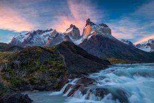 Puerto Natales: Full-Day Torres del Paine Tour