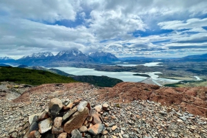 Puerto Natales: Full-Day Torres del Paine Tour