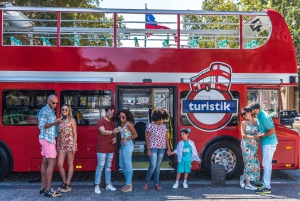 Santiago: Hop-on Hop-off Bus Day Ticket with Audioguide