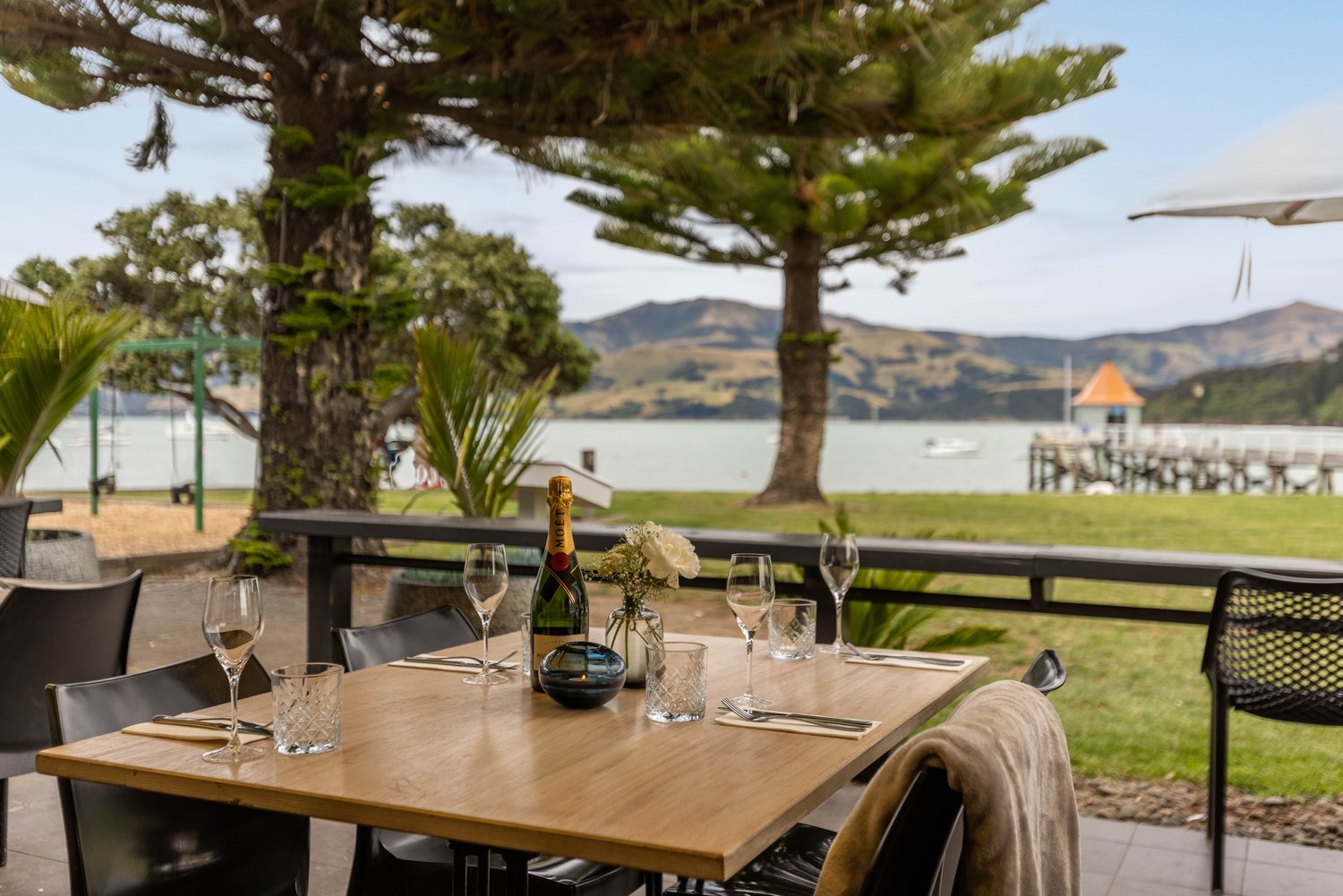 Ma Maison Restaurant & Bar