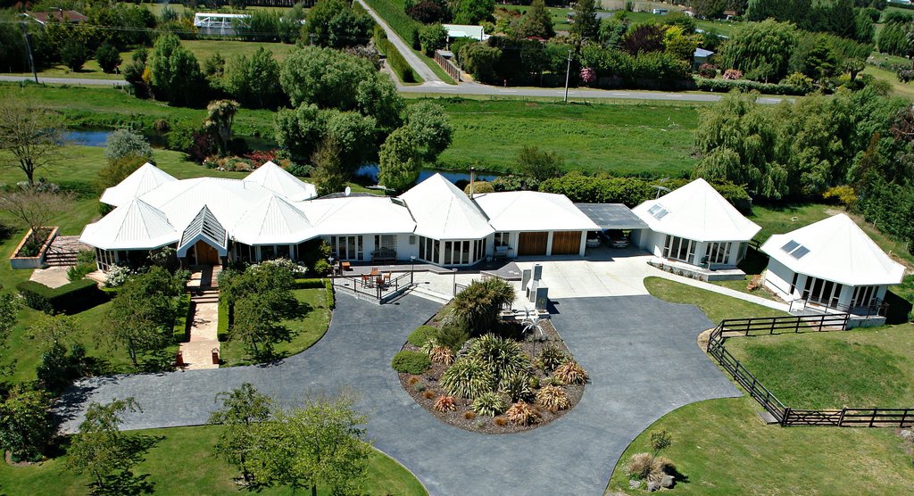 Silverstream Alpaca Farmstay