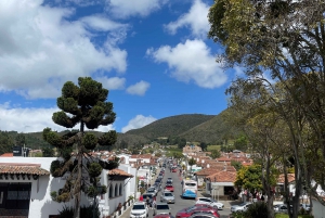 Från Bogota: Guidad tur i Guatavita-lagunen och byn