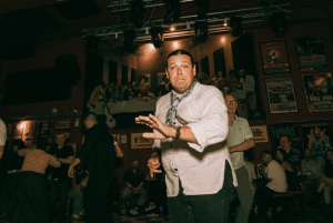 Cali: Lauantain baari- ja klubikierros oppaan kanssa