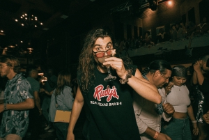 Cali: Lauantain baari- ja klubikierros oppaan kanssa