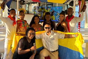 Cartagena: Passeio pela baía com bar aberto e espetáculo de dança