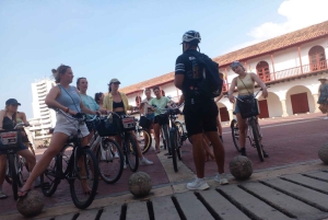 Cartagena by Bike: History, Culture and More Inside the Wall