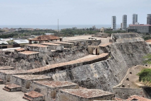 Cartagena: CITYTOUR BILINGUE + CASTELLO DI SAN FELIPE E CITTA' VECCHIA