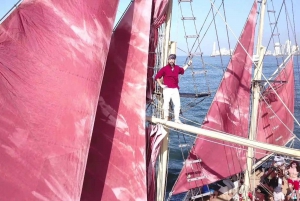 Cartagena, Colombia: Sunset Pirate Cruise with Open Bar