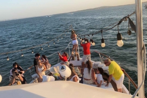 Картахена: кулинарный опыт из 4 блюд на борту катамарана