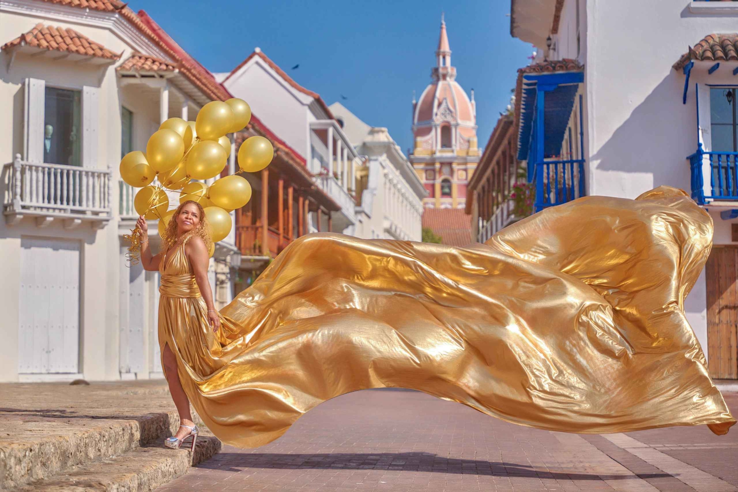 Cartagena: Sesión fotográfica con vestido volador en la ciudad vieja o Getsemaní
