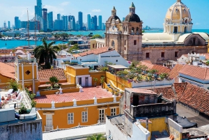 Cartagena: tour a piedi guidato della città vecchia con cibo e bevande