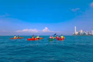 Cartagena: ochtendkajaktocht met snack en zwemmen