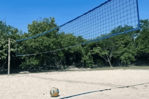 Cartagena: Privat strandsted SABAI Daypass