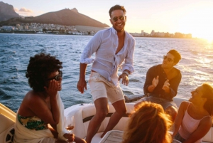 Cartagena: speedboottocht tijdens zonsondergang en kroegentocht na de afterparty