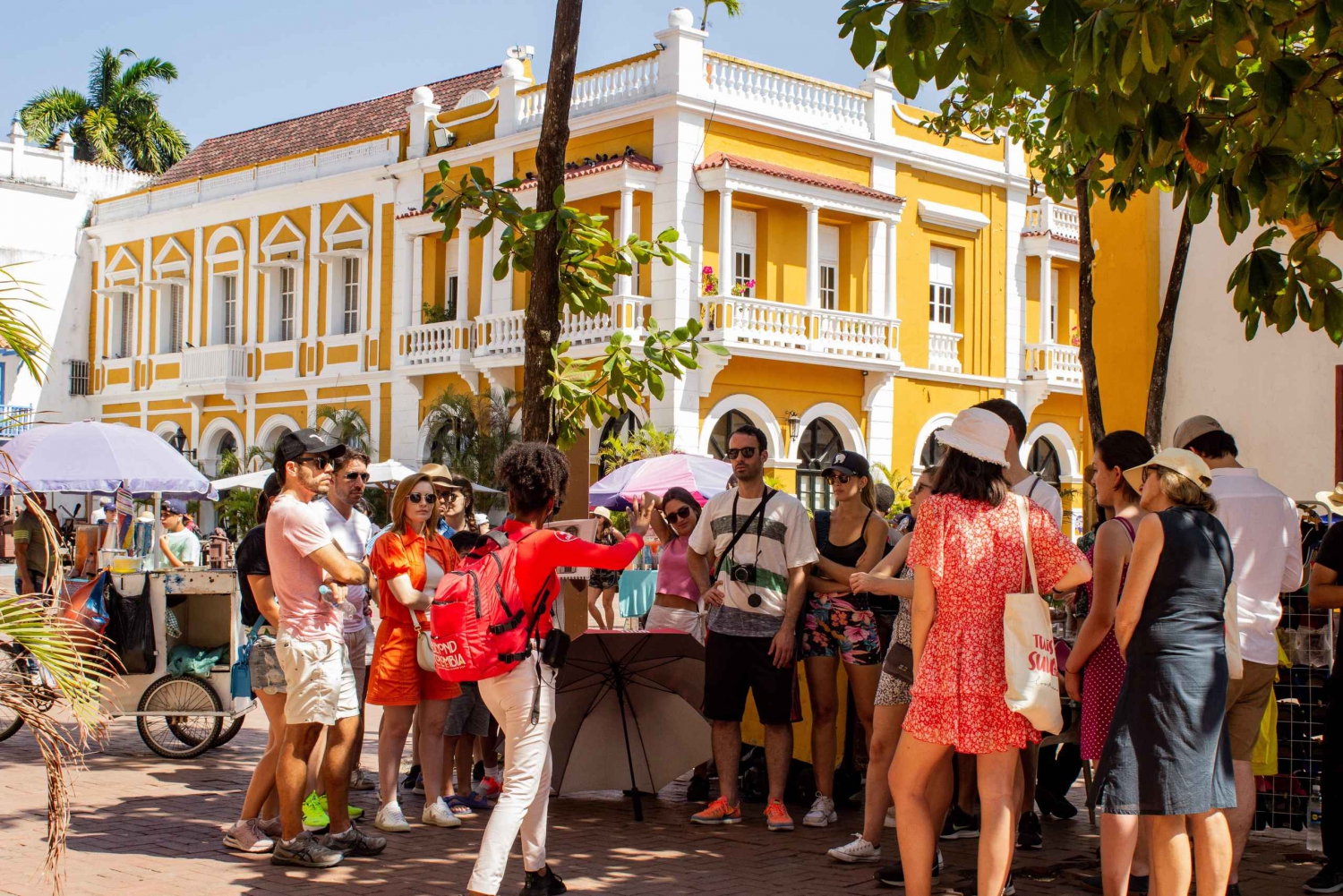 Delt omvisning i Cartagenas gamleby med trådløst lydsystem