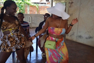 Cartagena: Tour di Palenque, spettacolo di danza, pranzo, pick-up incluso