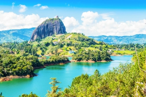 From Medellin: Guatape El Peñol with Boat, Breakfast & Lunch