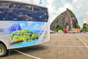 From Medellin: Guatape El Peñol with Boat, Breakfast & Lunch