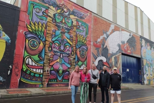 Graffiti ja identiteetti Bogotássa – opastettu kierros paikallisella välipalalla